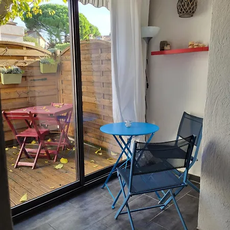 Rdc, Terrasse, Parking 아파트